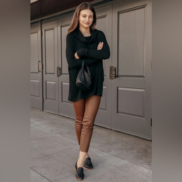 NWT Free People Juicy Long Sleeve Black - Picture 2 of 10